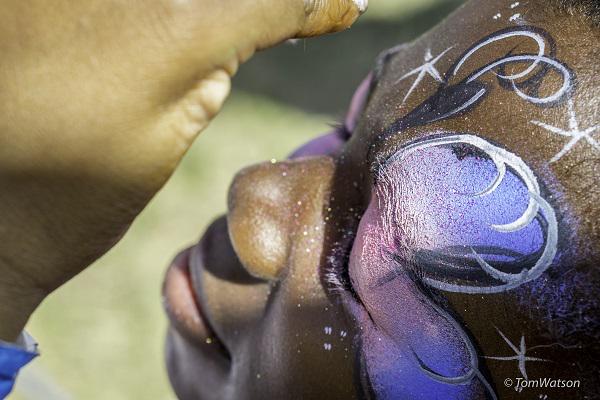 KDivaUK's tweet photo. Bring the #kids! #facepainting #kiddies & adults alike! Sunshine, music, #paint & #glitter! @copop #forestnetwork https://t.co/cYjbFo8oDY