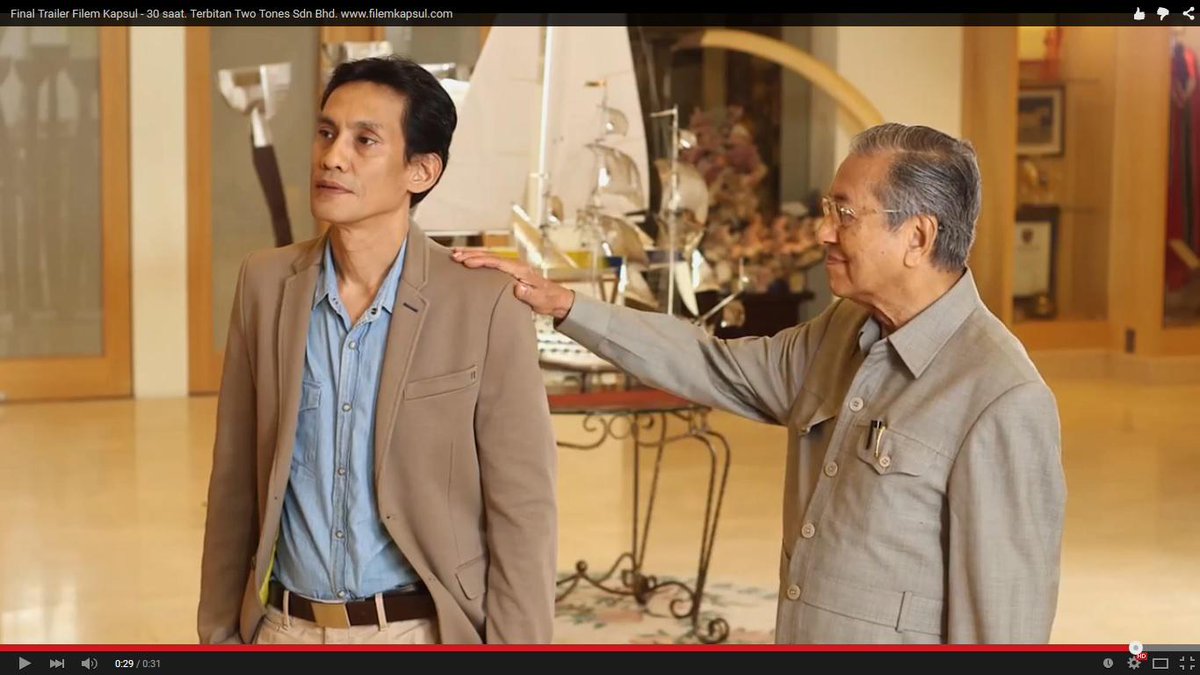 #FilemKapsul (17.9.2015) - penampilan istimewa Tun Dr. Mahathir dalam adegan 'zaman sekarang'. apa dialognya? tunggu!