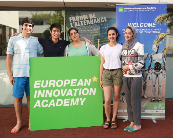 Homemade_App's tweet image. The team! @ #eia2015