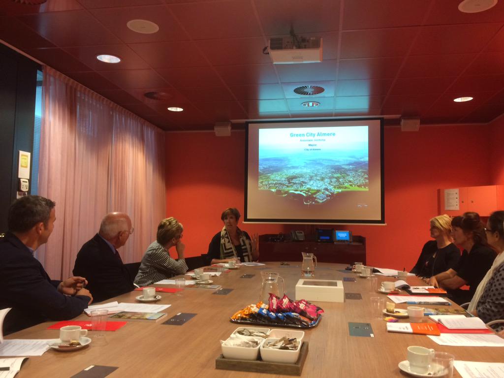 Presentation by Mayor Annemarie Jorritsma about #Almere for our Capetonian friends #densitysyndicate <a href="/futurecapetown/">futurecapetown</a>