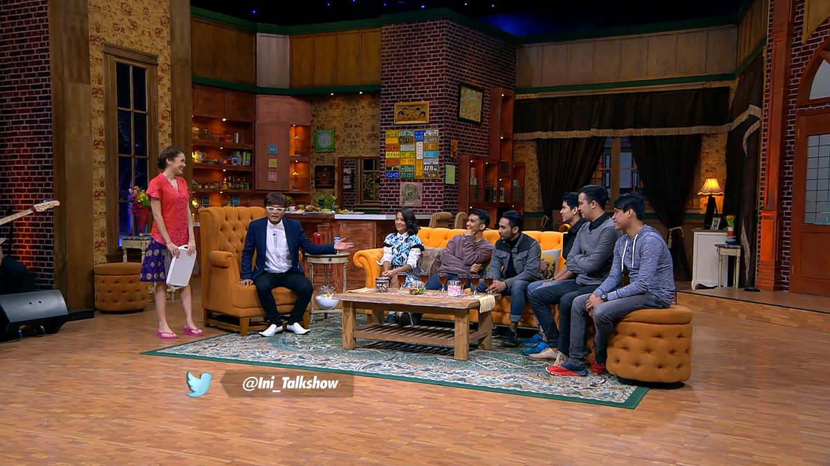 mdtvindonesia's tweet photo. Selain itu juga, ada @LYLAINDONESIA pastinya dijamin bakal seru!Nonton @Ini_Talkshow jam 19.30 yah! http://t.co/wRYGIdaLU1