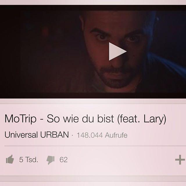 M_U_S_I_C_news's tweet image. @xleni01x : instagram.com/p/5ZGuTeDaXc/ | 🎶😍🔝
#motrip #inlove #sowiedubist #instapic #potd #motivation #followme #flen…