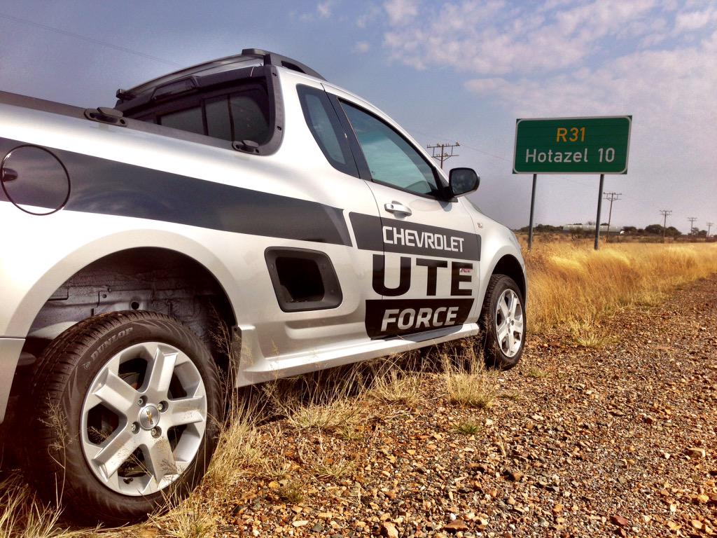 louis_bolton's tweet image. On the road again for @chevroletsa #dreamfieldsproject #hotazel @bridge_bolton