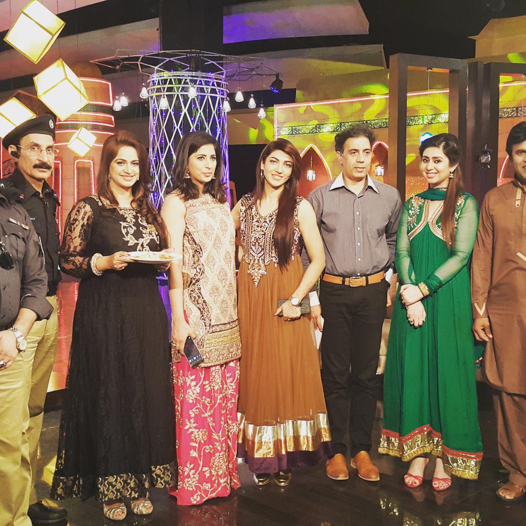PakistaniKareen's tweet photo. U look the best @imMishalBukhari http://t.co/FgcHsIaJ16