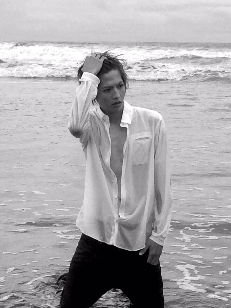 twitterを始めて10日！ フォロワー数も27000人を超えました(´・_