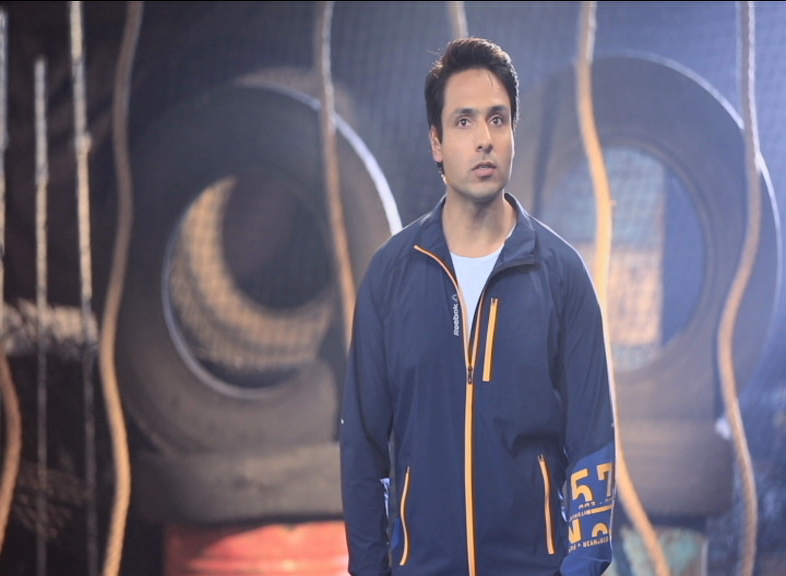 MyFit100Days's tweet photo. Watch: Challengers go to the "dungeon" this week on #BootCamp with @Miqbalkhan http://t.co/bJHjD0kxL9 #MarksforSports http://t.co/2gCqsUct8a