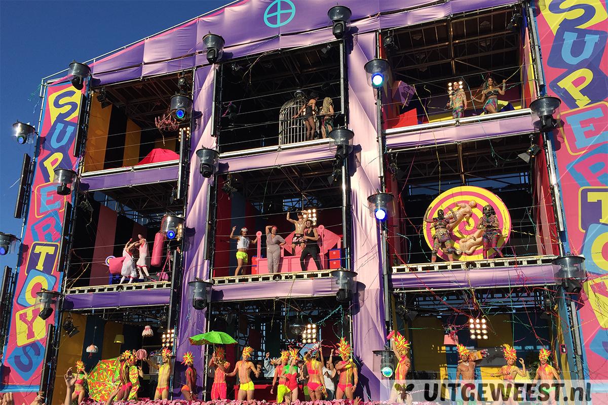 uitgeweest tweet media