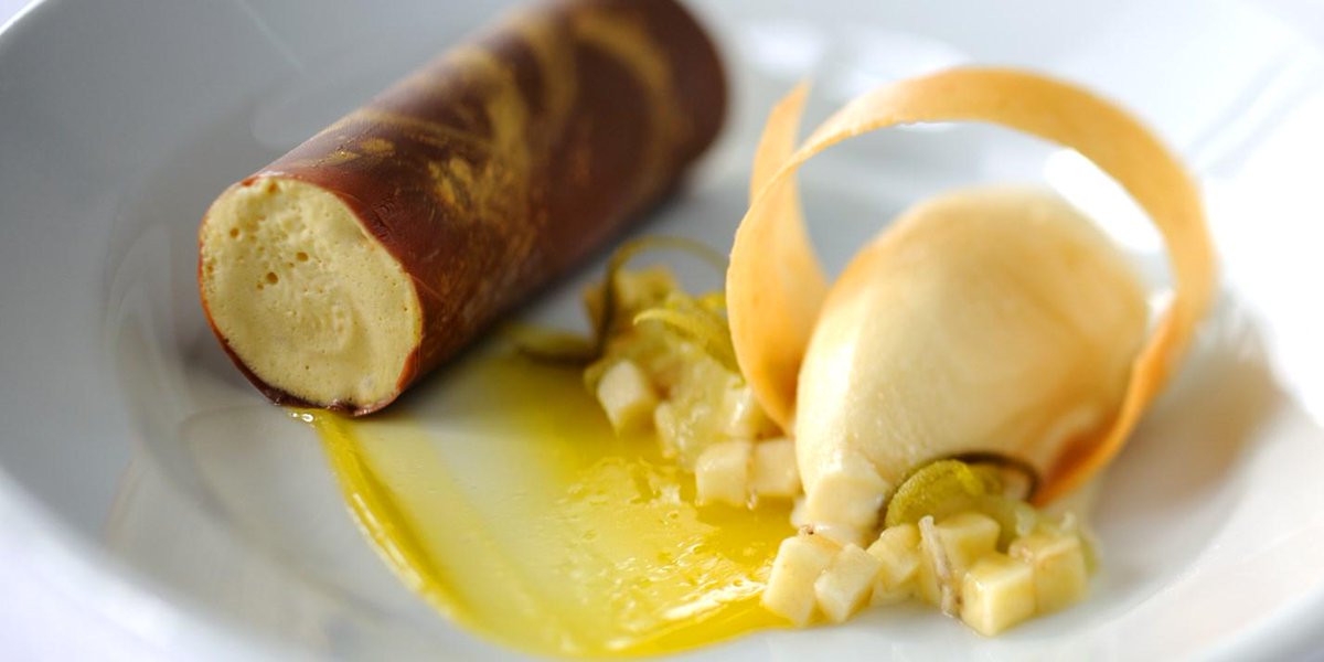 gbchefs's tweet image. This sumptuous dessert by @RThompsonIOW pairs banana &amp;amp; caramel parfait with peanut ice cream togbc.com/1kqeKBM