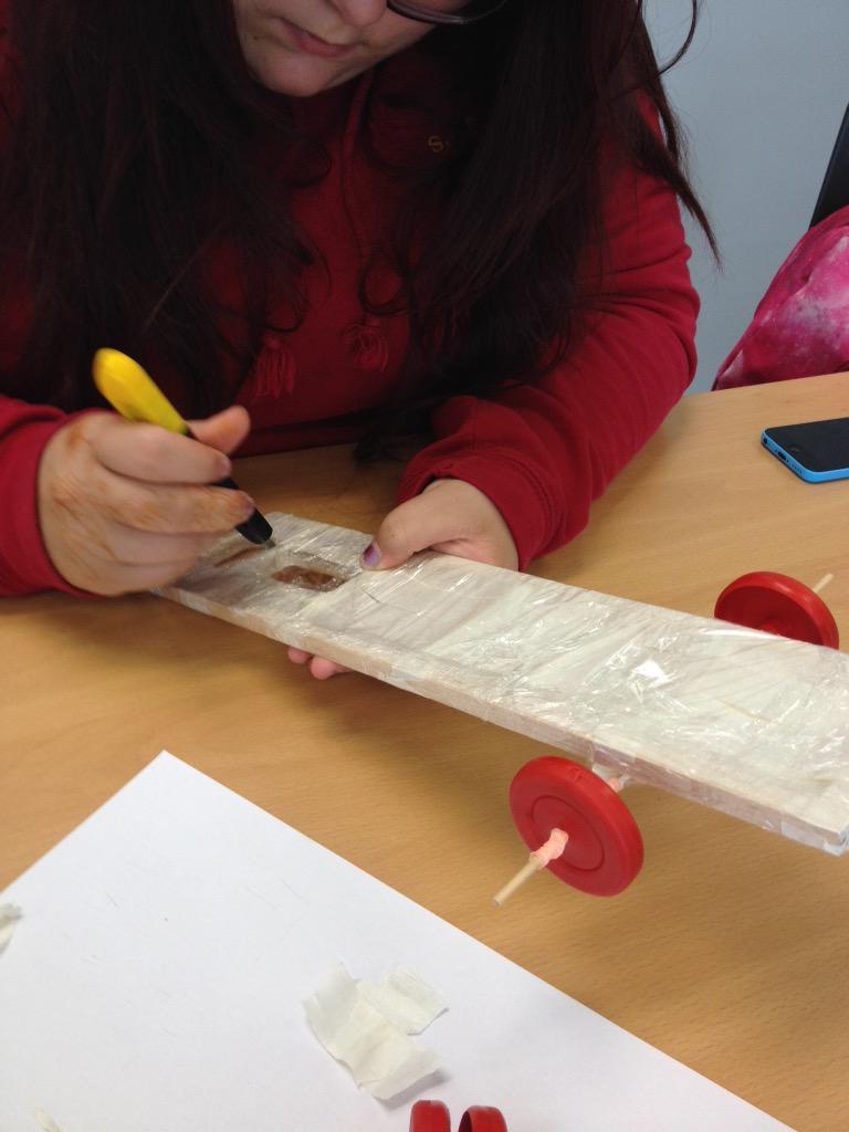 TWP_Enterprise's tweet photo. Waterproofing the base...no water damaging our car! http://t.co/DSZwV1jJN0