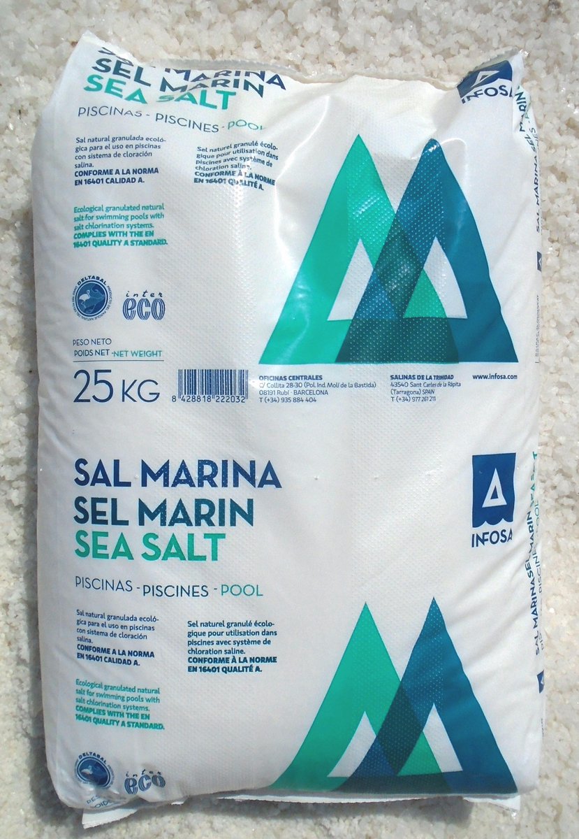 Add a pinch of #seasalt in your pool to swim in natural waters
Have a pinch of the Mediterranean at home
Infosa salt