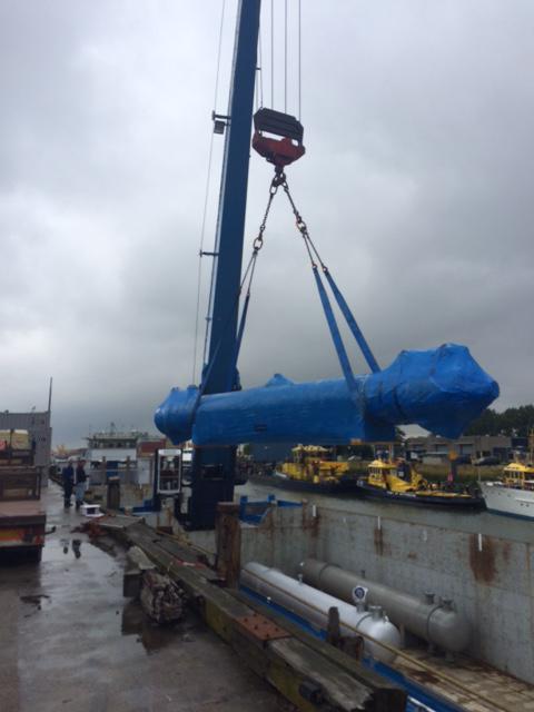 Mooie hijsklus door <a href="/MCTLucassen/">MCT-Lucassen</a> voor Ship Spares Logistics <a href="/burandomaritime/">Burando Maritime</a> <a href="/HavenRotterdam/">Havenbedrijf R'dam</a> mercurius-group.nl/fileupload/new…