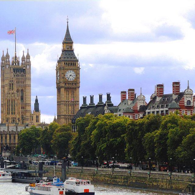 Classic Westminster

When in London, be sure to take a cruise on the River Thames! You can… ift.tt/1LpP9ZC