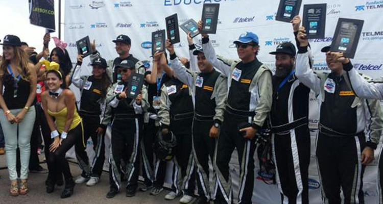 pbmxlatam's tweet photo. Así se vivió la @SupercopaTelcel desde Aguascalientes, entérate de los detalles del #AgsFest http://t.co/HYmH4WW9Hp http://t.co/vP1oUNDvEv