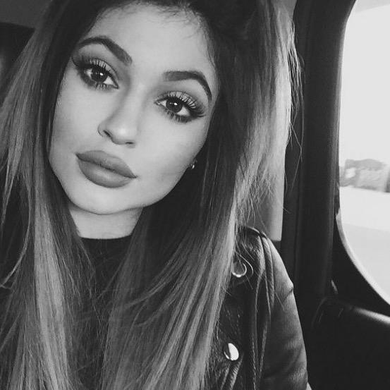 Happy birthday to the Kylie to our Kylie Jenner fam, hope your day is perfect like your eyebrows   