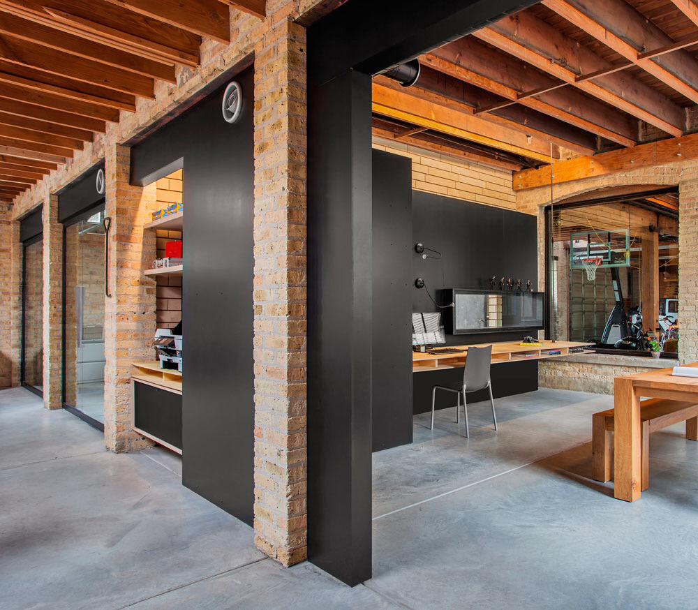 radutnyarch's tweet photo. Ranquist Development Office by @radutnyarch #ccboffice @CrainsChicago http://t.co/ENe4u82REa