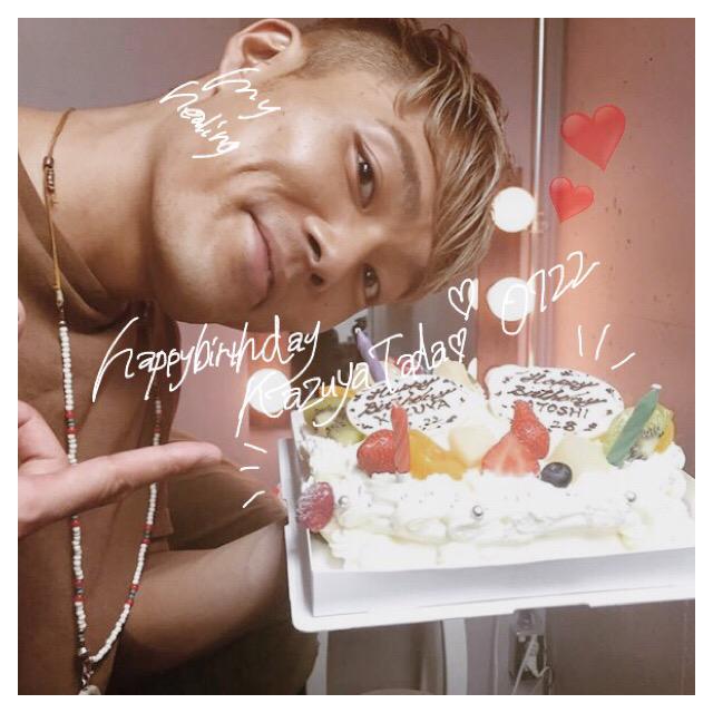 724Ema's tweet photo. @LDH_BREATHE 
多田っちおめでとう🍃♡

ライブのときのレーザービームみたいなギラギラした目でお客さんみんなを見て歌ってくれるところたまらんヤられます⚡️
あと優しいハスキーなビブラートもたまらん

ォウィンターも行く♡♡ http://t.co/NCDnG3Fy5d