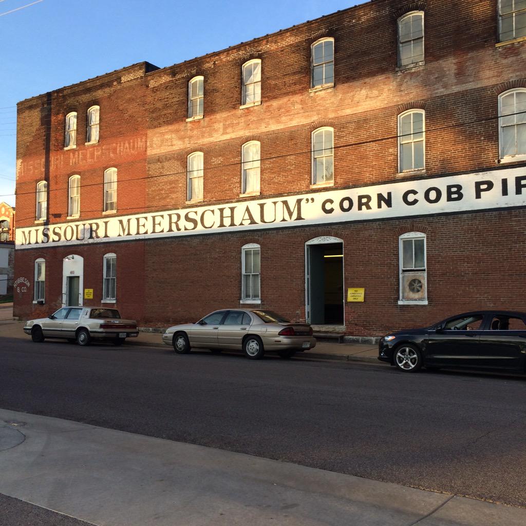 RobRogers81's tweet photo. I love this little river town #washmo http://t.co/JIjQyLuZNl