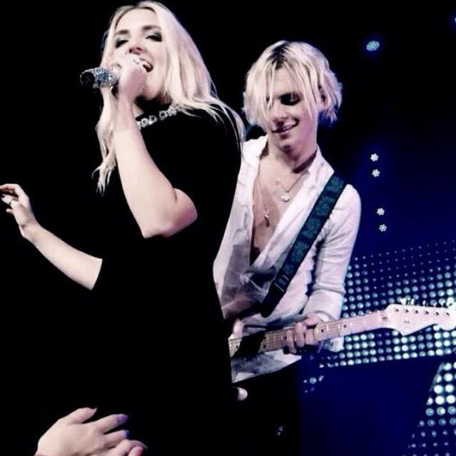 Jade. (@jcdemccn) on Twitter photo 