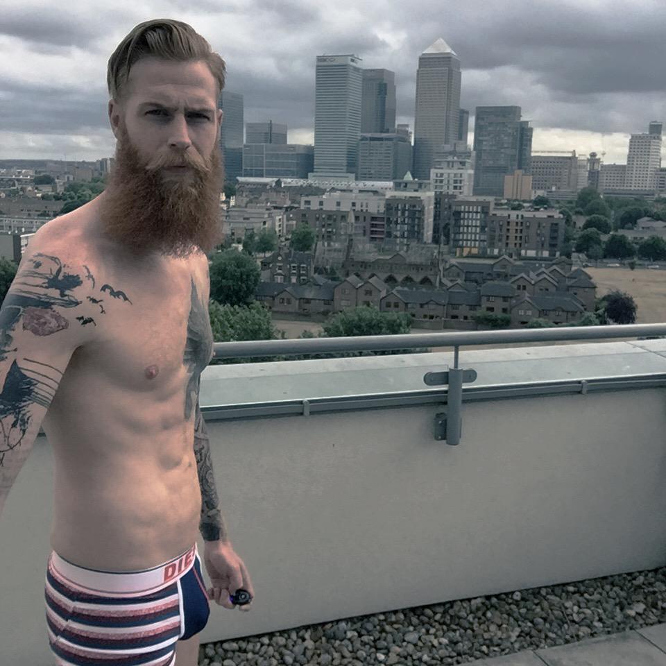 GwilymCPugh's tweet photo. My selfies for the new @DIESEL #herofit boxers. #dieselhero 📷 @MuteMediaPhoto http://t.co/5wZ84PmPi9