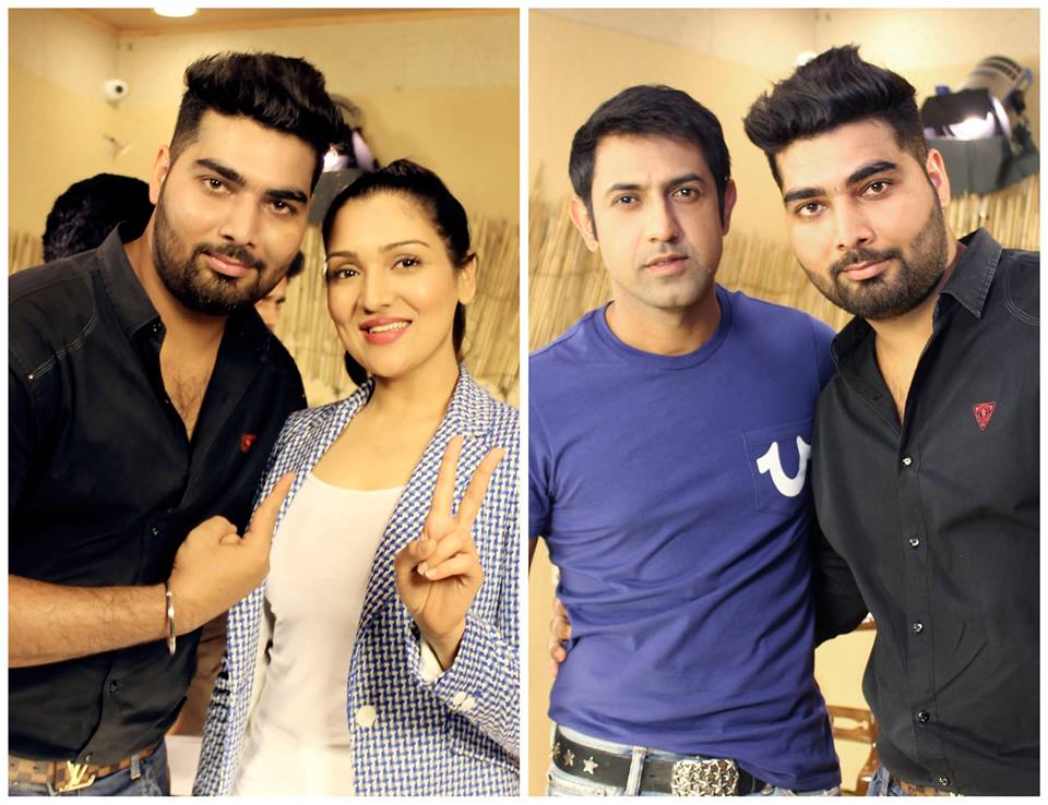 tinkukashyapp's tweet photo. During Promotion of #secondhandhusband with @igippygrewal and @TinaAhuja16
@khanna1186
#FullEnjoy #Coffeeee http://t.co/5ptO0gTZmJ