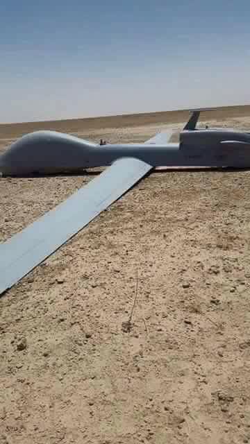 درون امريكي نوع MQ-1C يسقط بالسماوه جنوب العراق  CKcUBnLWwAAXuKx