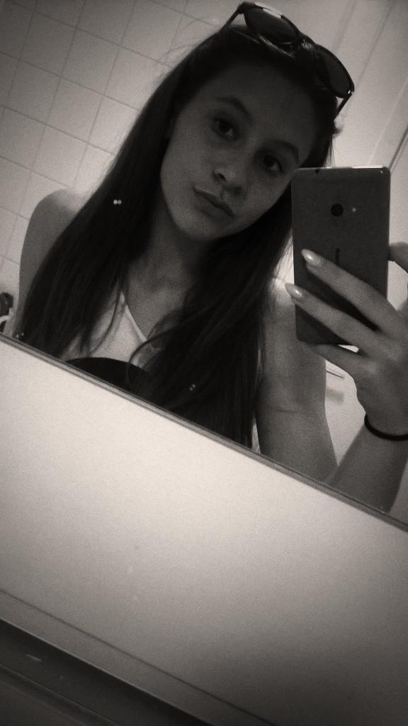 // soz, 'avin a little photoshoot 💁💃✌