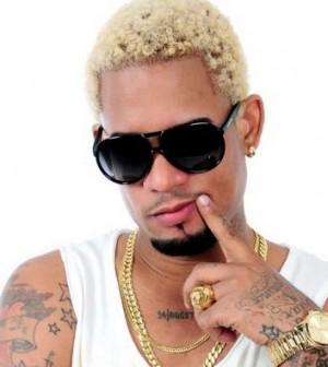 Olle_Stephany's tweet photo. DESCARGAR – Vakero Ft Amara La Negra – Menea (2015) http://t.co/NFVjZZGj41 Unete @TeamPGV http://t.co/kVTHbqZ1IT