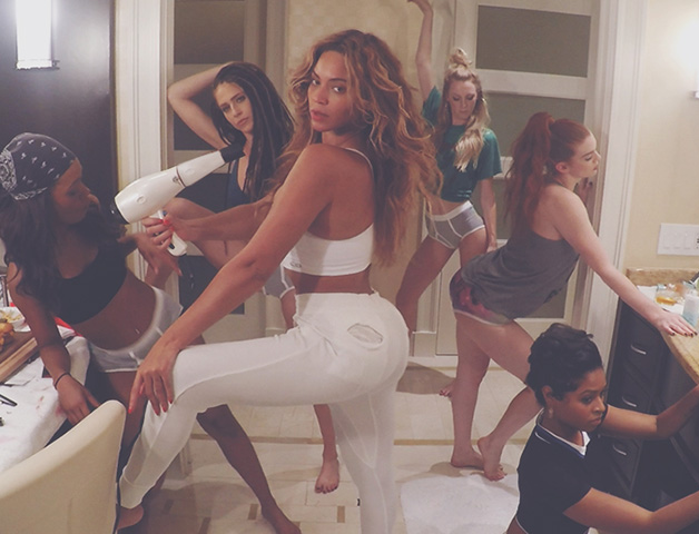 Beyoncé's '7/11' scores FIVE nominations including Video Of The Year &amp; Best Choreography at the 2015 MTV #VMAs
