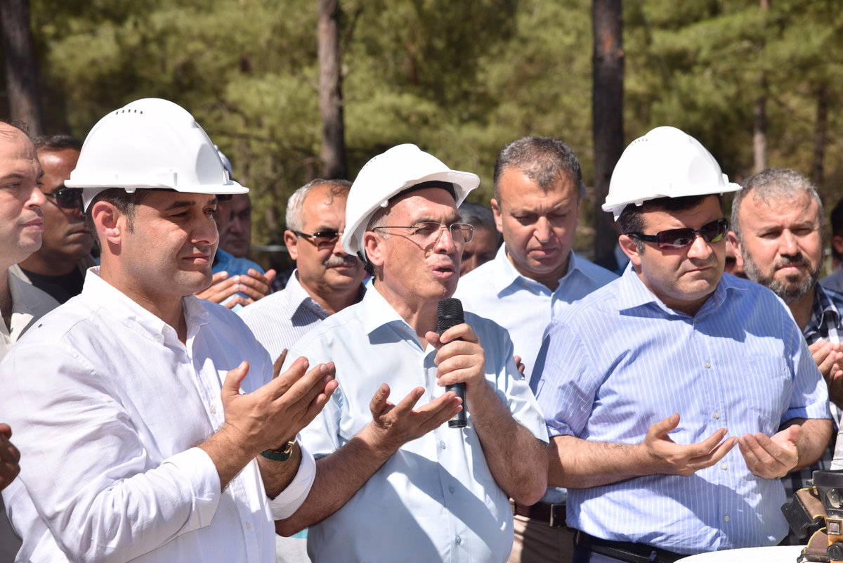 Sokak hayvanları için yeni bakımevi ve rehabilitasyon merkezinin temeli düzenlenen törenle atıldı..