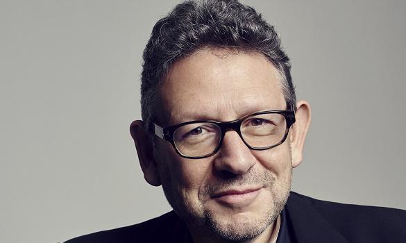 Comment détecter les talents ? Interview de Lucian Grainge (PDG d'<a href="/UMG/">Universal Music Group</a>), par <a href="/themediashaker/">TheMediaShaker</a> : goo.gl/J01zvW