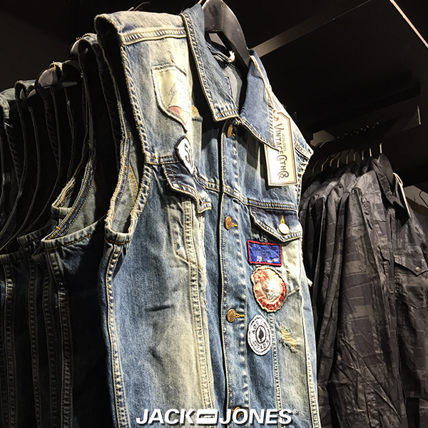 Jack & Jones Men's Denim Jacket, Blue Denim, S : Buy Online at Best Price  in KSA - Souq is now Amazon.sa: Fashion