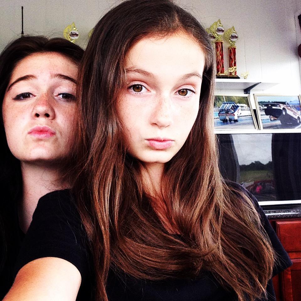 _Xevette's tweet image. #tbt when I was at the track with @Zivizizm