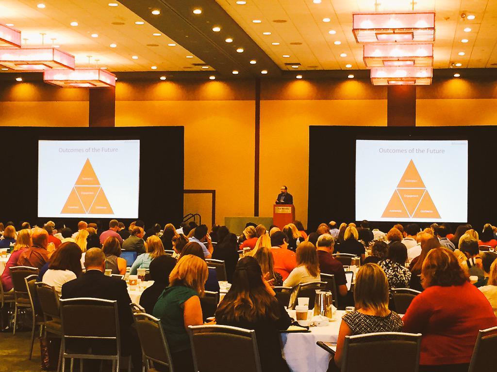 gouconnect's tweet image. @faroukdey preaching about creating an ecosystem of career communities on campus #Elev8CS #timeoftransformation2015