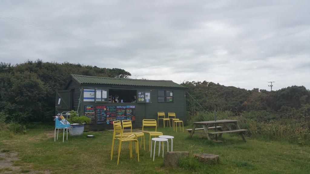allspecialneeds's tweet image. At Hartland Point drinking coffee before continuing trek #SouthWest630 for @D_Challengers @DSAInfo @SteppingStoneDS