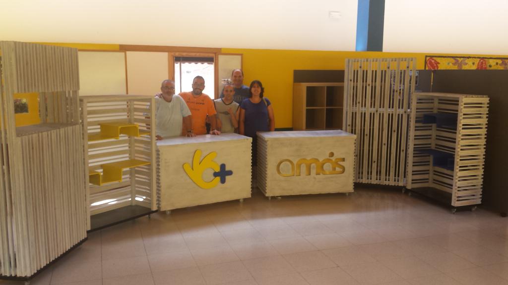 SergioAguinaga6's tweet photo. Hoy ya si! Ya está listo #unescaparatede10 #sinlaslucesencendidas @GrupoAMAS  @ArtediezEscuela http://t.co/cfUOqI1WlX