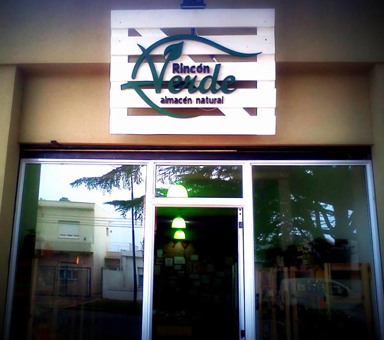 Naturalwasi's tweet photo. En Coronel Brandsen, encontranos en el Almacén Natural "Rincón Verde"!! http://t.co/4WfQAMUtvn #Vegano #SinTACC http://t.co/WczSYTlTZf