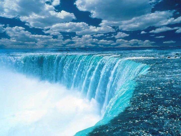 viajescom_'s tweet photo. Las Cataratas del Niágara #viajes #viajar #viajescom #cataratas #niagarafalls #niagara ESPECTACULARES http://t.co/cEoq5yLlme