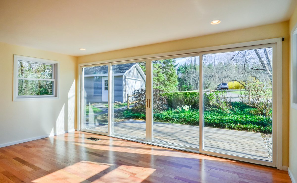 NHHomeMarket's tweet photo. Sold in Hollis NH for $485k in 13 days.  Dave Hall and Bean Group. http://t.co/sjHeWh5NLx