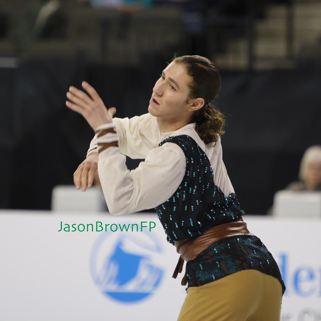 JasonBrownFP's tweet photo. @jasonbskates 2014Skate America at Chicago.Ur beautiful PG"Tristain&Iseult"💚 #Jasonbrown #ジェイソンブラウン #2014SA #TeamKoro http://t.co/5fa1kER2QR