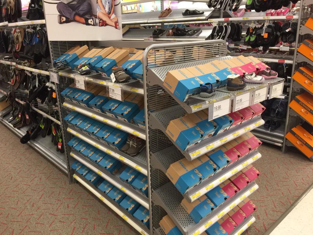 Amazing news! Target now carries stride rite shoes!  #drivingsales <a href="/ArleneBammert/">Arlene Bammert</a>  <a href="/ERGronli/">Eric Gronli</a> @jason1456target