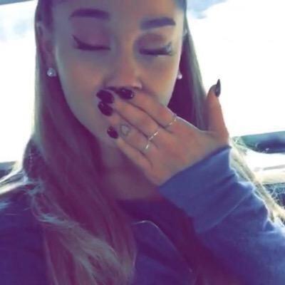 ButeraAM's tweet image. 😘