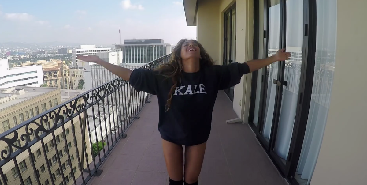 peta's tweet photo. Beyoncé's 7/11 video is up for multiple #VMAs. It HAS to be the #KALE sweatshirt 😉 #Vegan http://t.co/jjVcEX2KVx
