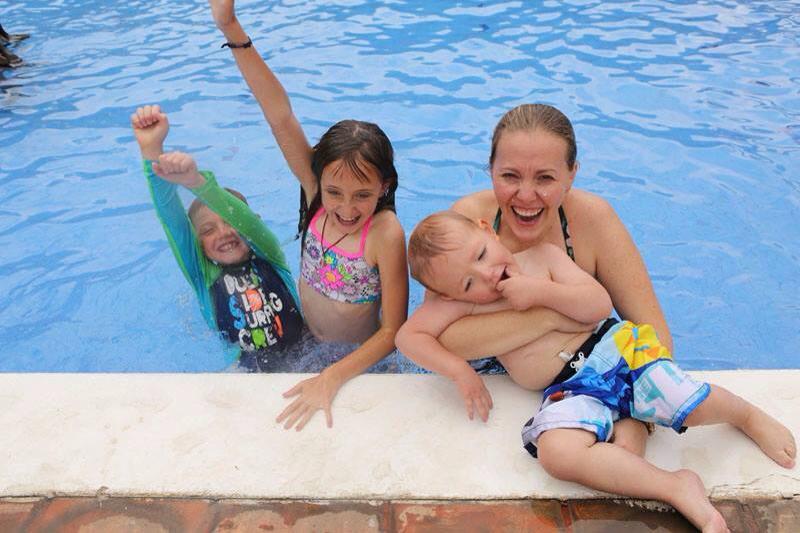 HotelAvandaro (@hotelavandaro) on Twitter photo Viviendo la #Aventura Avandaro. #ValleDeBravo <a href="/bettynabenitez/">Bettyna BenĂtez</a> @ElCastorOficial <a href="/EdomexTurismo/">Turismo Estado de MĂ©xico</a> <a href="/el_souvenir/">El Souvenir</a> <a href="/laherlobo/">Lidia Nava</a> Viviendo la #Aventura Avandaro. #ValleDeBravo <a href="/bettynabenitez/">Bettyna BenĂtez</a> @ElCastorOficial <a href="/EdomexTurismo/">Turismo Estado de MĂ©xico</a> <a href="/el_souvenir/">El Souvenir</a> <a href="/laherlobo/">Lidia Nava</a>