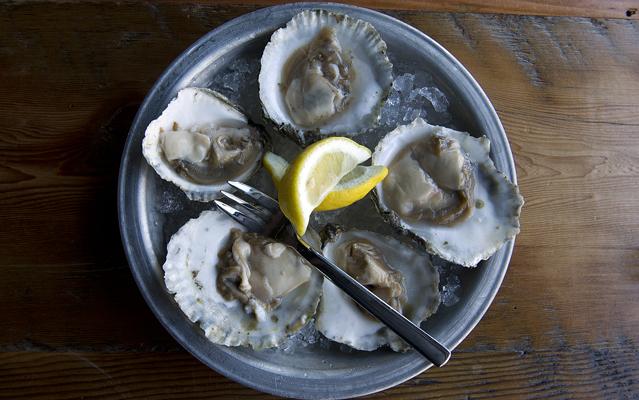 Zagat tweet media