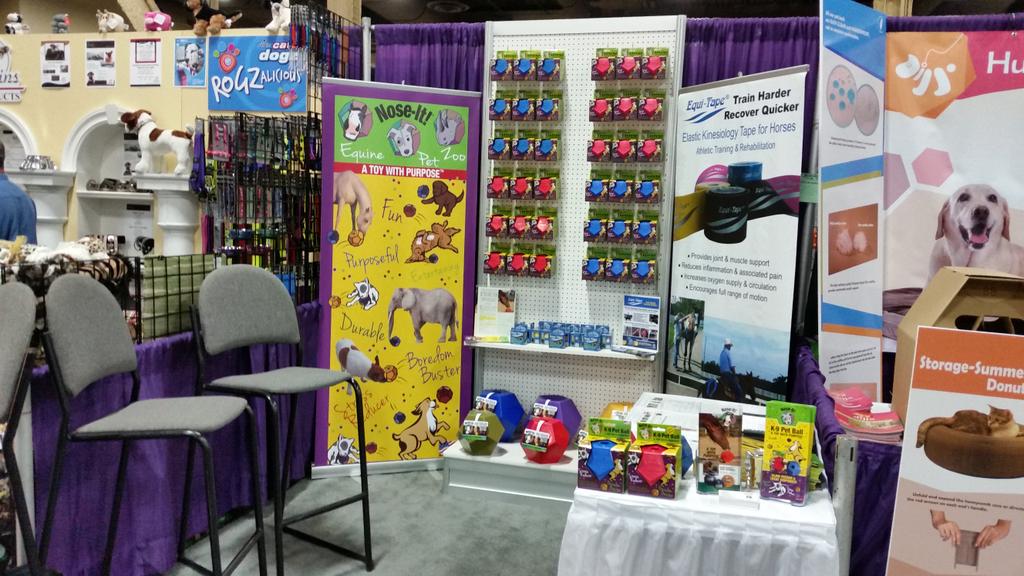 NoseItBall's tweet photo. Wohoo,  we're at Super Zoo. Visit us at booth #22177. http://t.co/pH0CYWOjwG