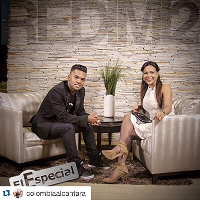 RealRedimi2's tweet photo. #Repost @colombiaalcantara with @repostapp.
・・・
Muy pronto la historia del primer Rapero Cristiano de RD @realredim… http://t.co/lJA9tFjNs9