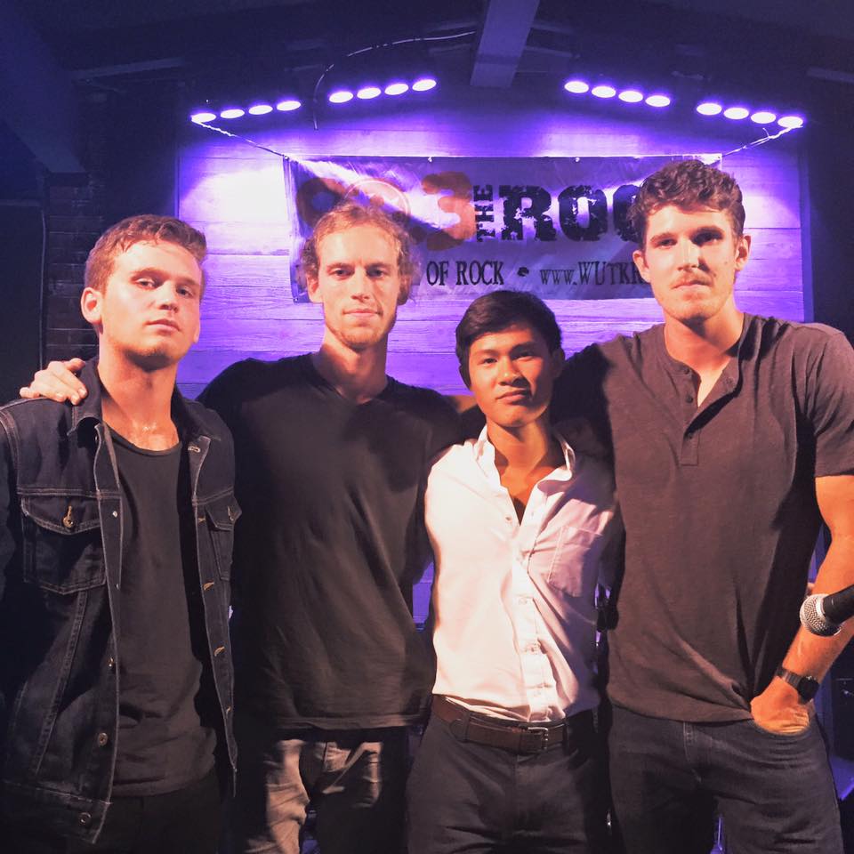 openchordstage's tweet photo. @BristonMaroney took home the gold once again in last night's battle. The finals go down Aug. 3rd!
@KnoxMusicScene http://t.co/wtpyLRxPqT