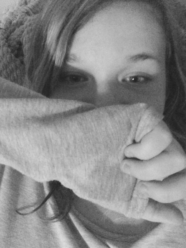 Amber Sides tweet media