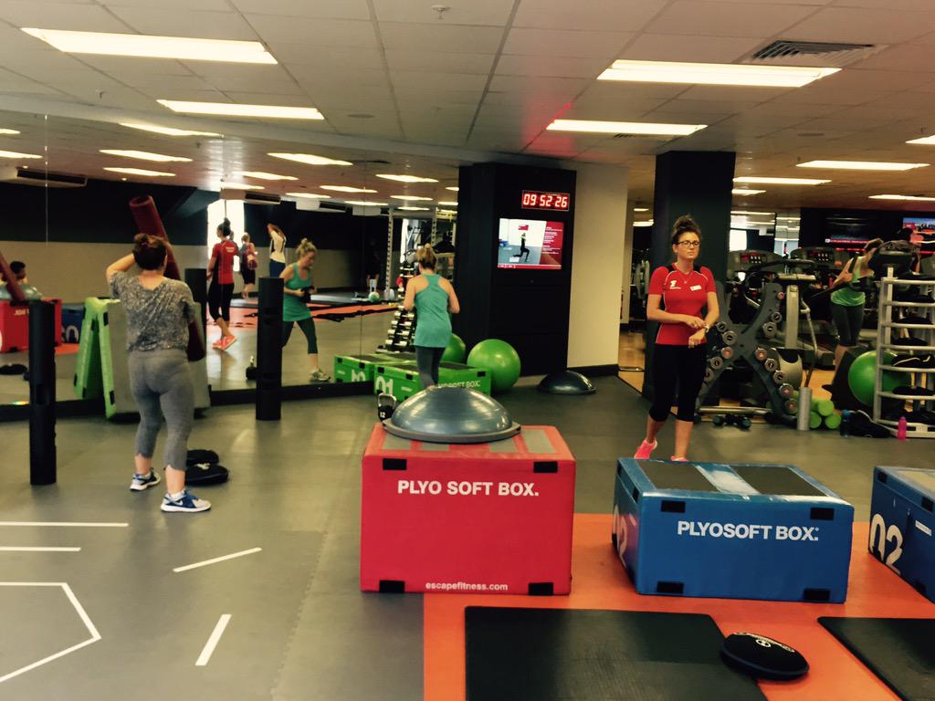 FFStAlb's tweet image. A hardcore #sundaycircuits class with Alice last weekend! Will you be joining us this time? #fitness #summerbody