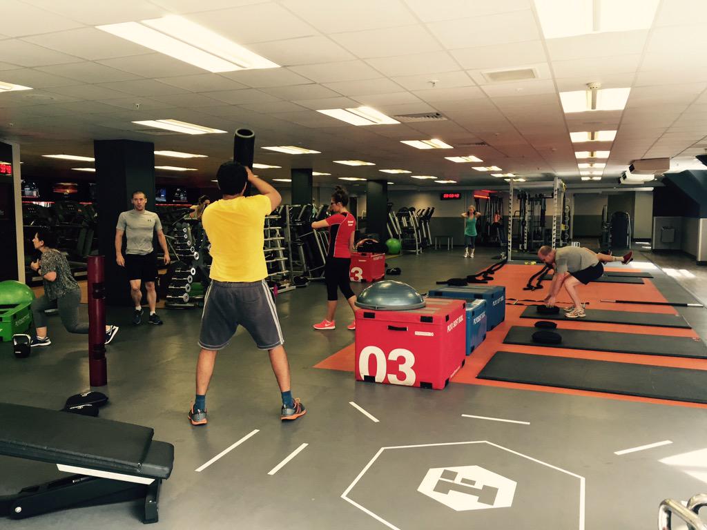 FFStAlb's tweet image. A hardcore #sundaycircuits class with Alice last weekend! Will you be joining us this time? #fitness #summerbody